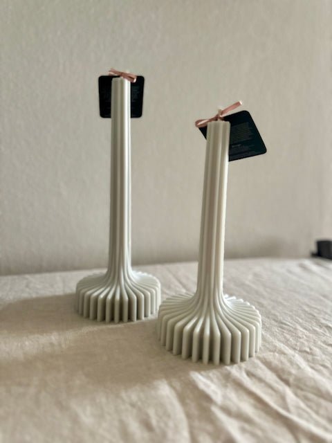 Geometrische Stabkerze aus Rapswachs - The Baltic Shop