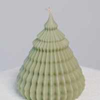 Handgegossene Kerze - Christbaum aus Soja und Rapswachs - The Baltic Shop