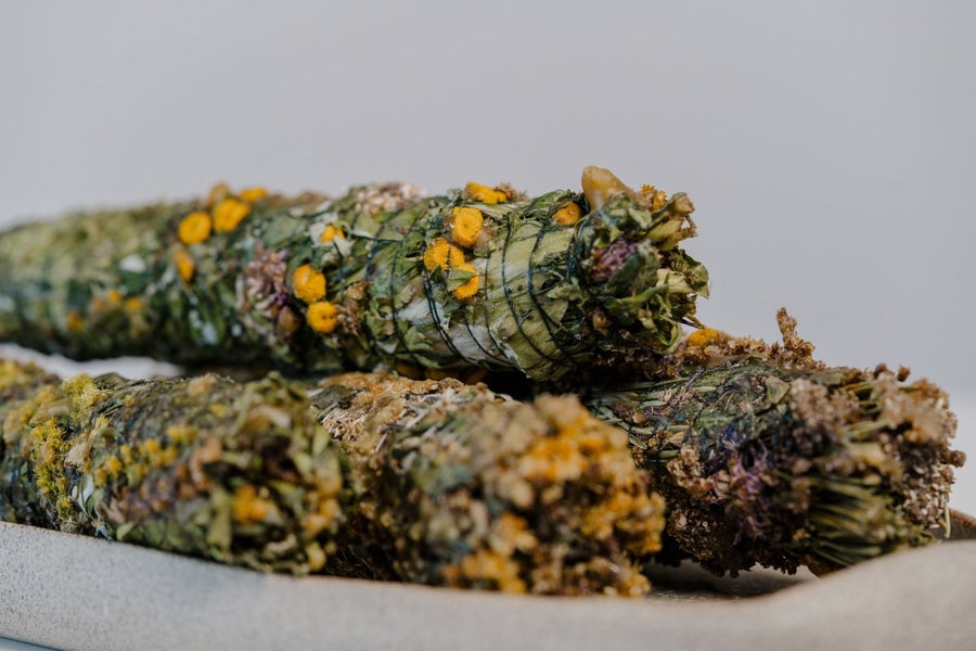 Handgemachte Räucherbündel aus Lettland - The Baltic Shop