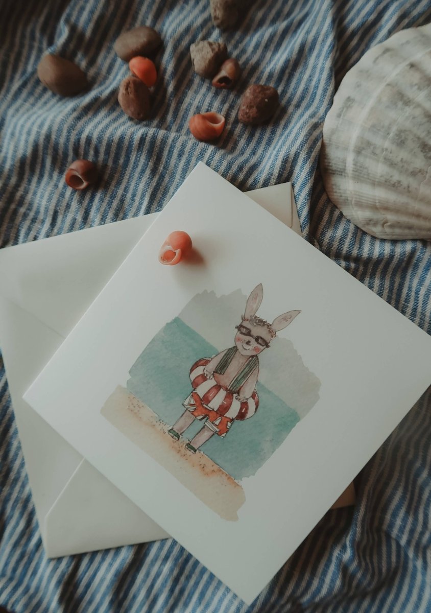 Hase am Strand / Klappkarte - The Baltic Shop