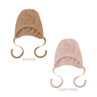 Haube für Babies aus Merinowolle und Seide in 2 Farben - The Baltic Shop