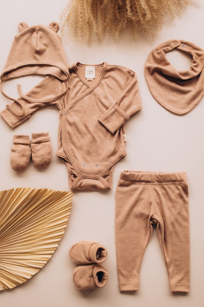 Haube für Babies aus Merinowolle und Seide in 2 Farben - The Baltic Shop