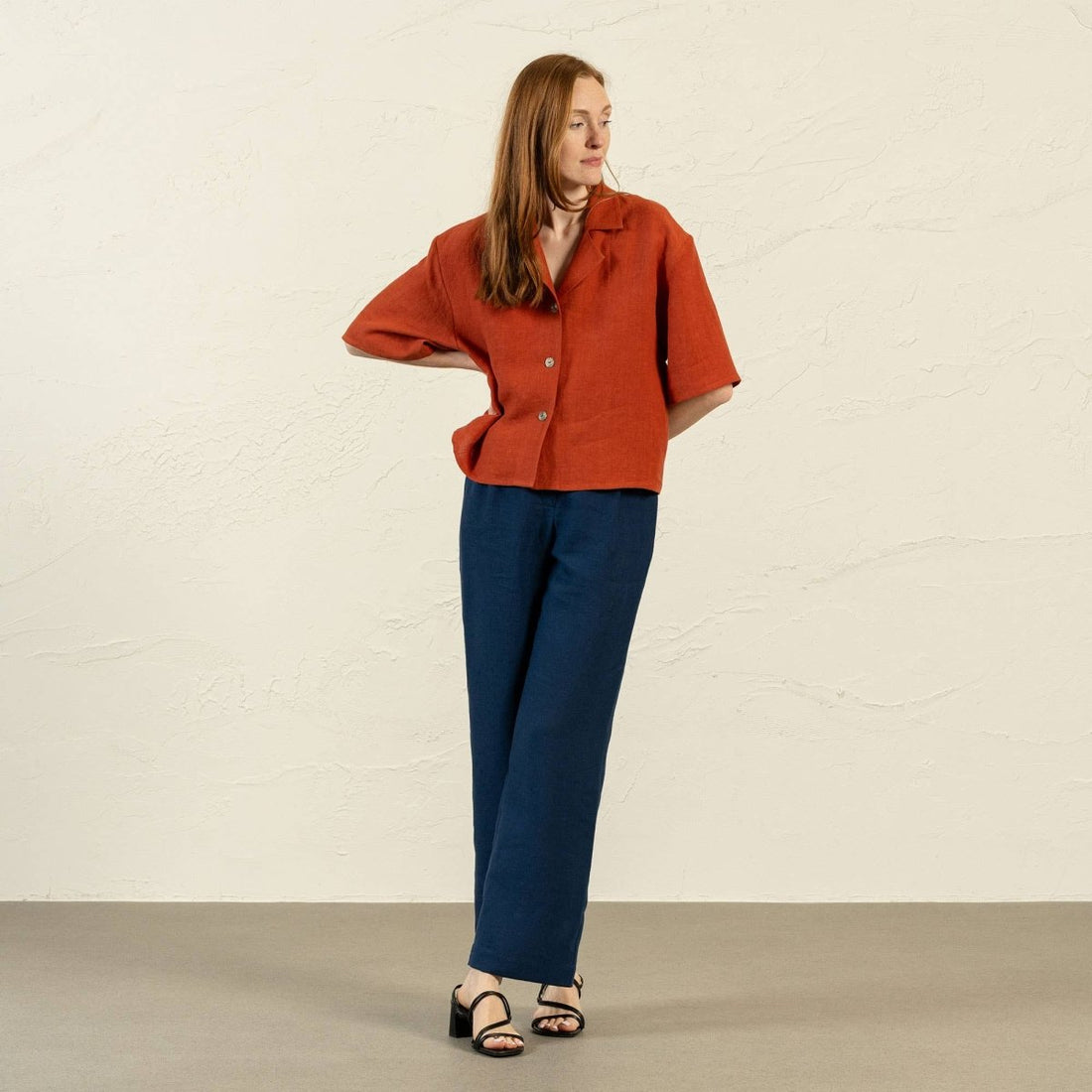 Hochdrapierte Leinenhose - The Baltic Shop