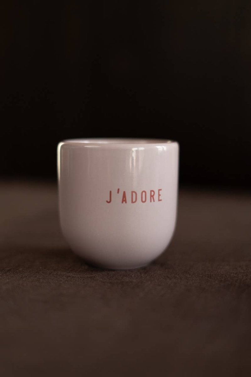J'adore Tasse in Flieder - The Baltic Shop