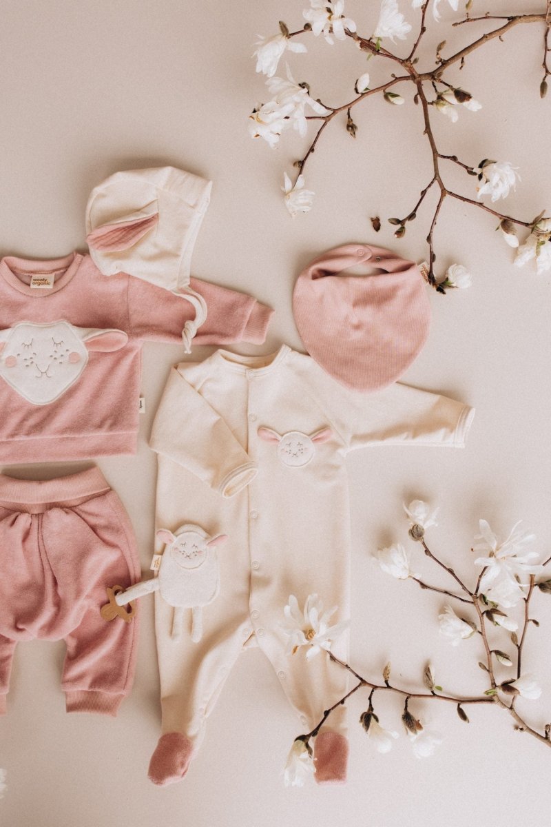 Knisterspielzeug - Hund, Schaf und Maus - The Baltic Shop