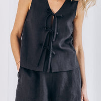 Kurze Leinenshorts "Iris" - The Baltic Shop