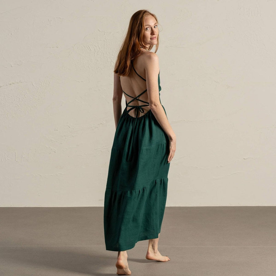 Leinenkleid mit Trägern Soleil - Cocktailkleid mit offenem Rücken - The Baltic Shop