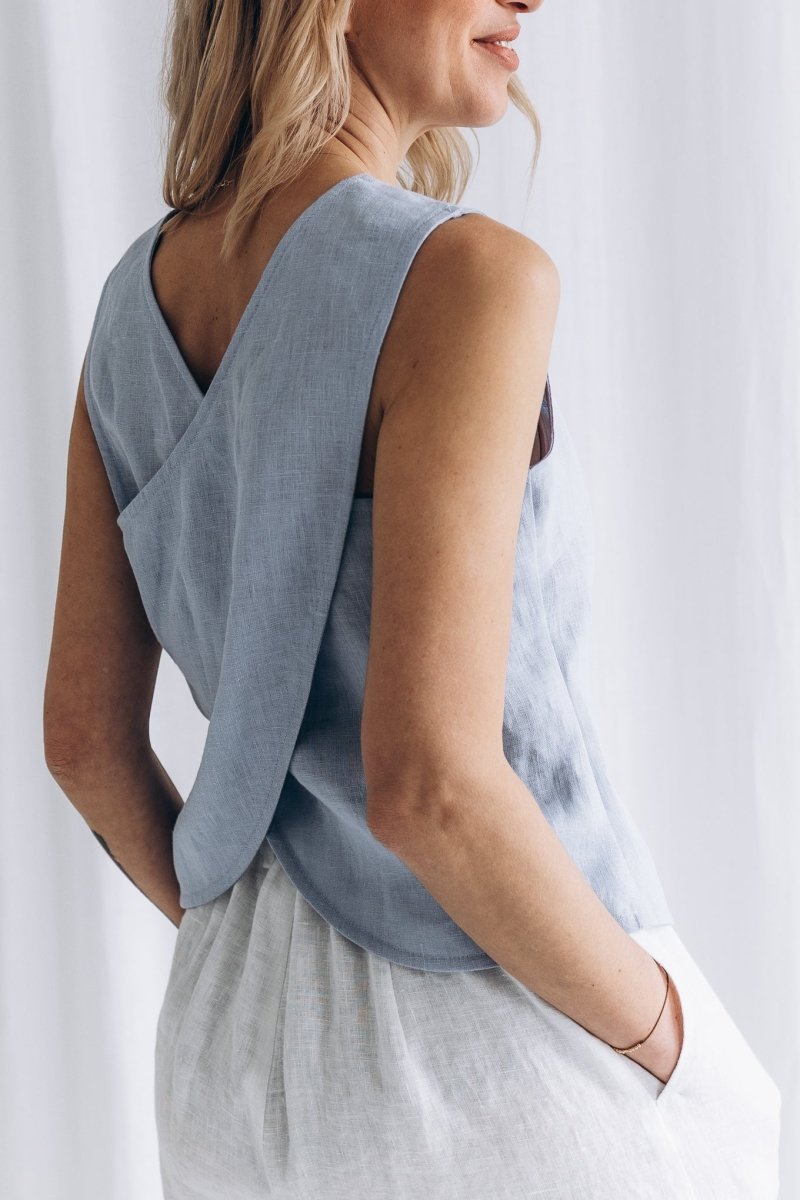 Leinentop mit überkreuztem Rücken "Vicky" - The Baltic Shop