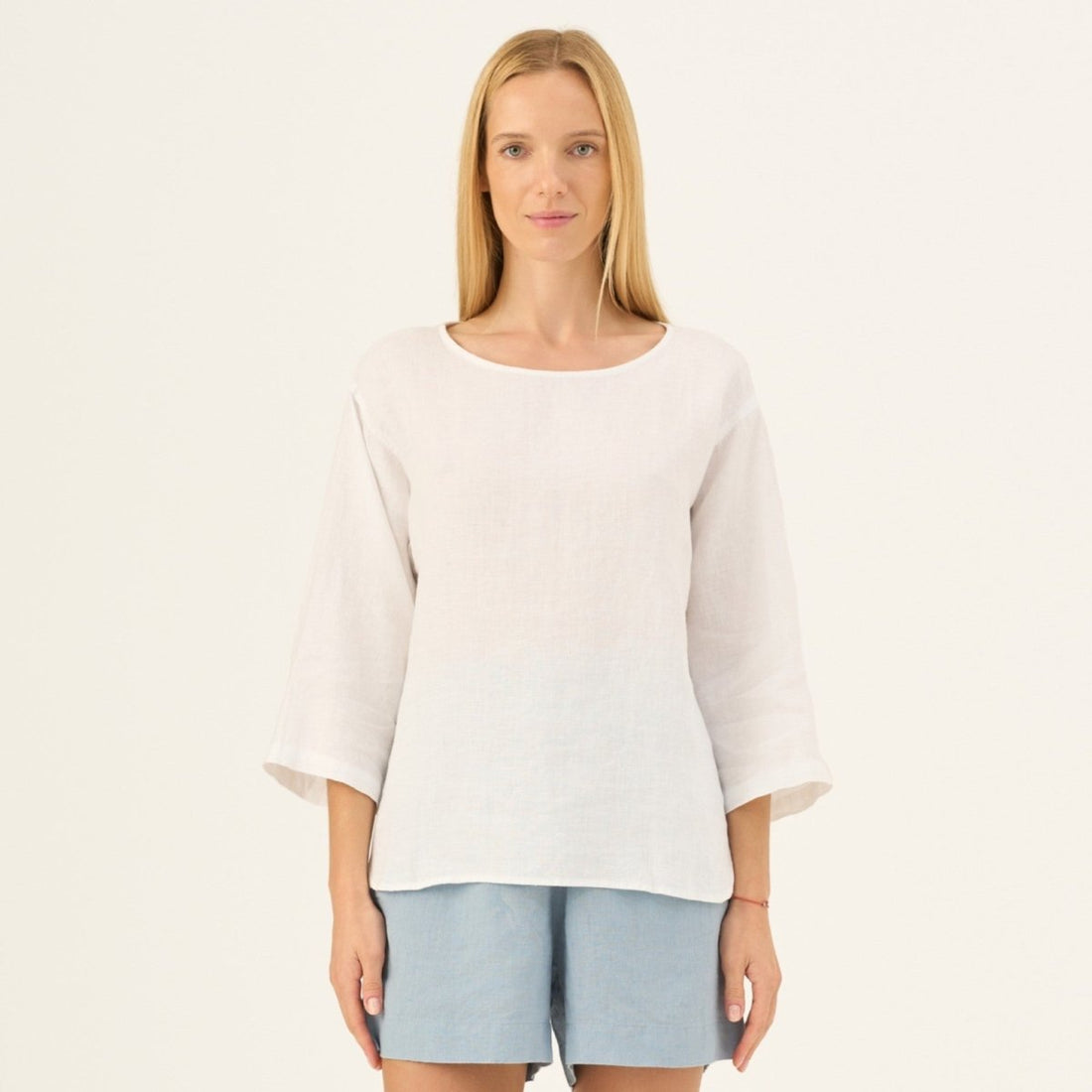 Lockeres Damen Top aus 100 % Leinen in optischen Weiß - The Baltic Shop