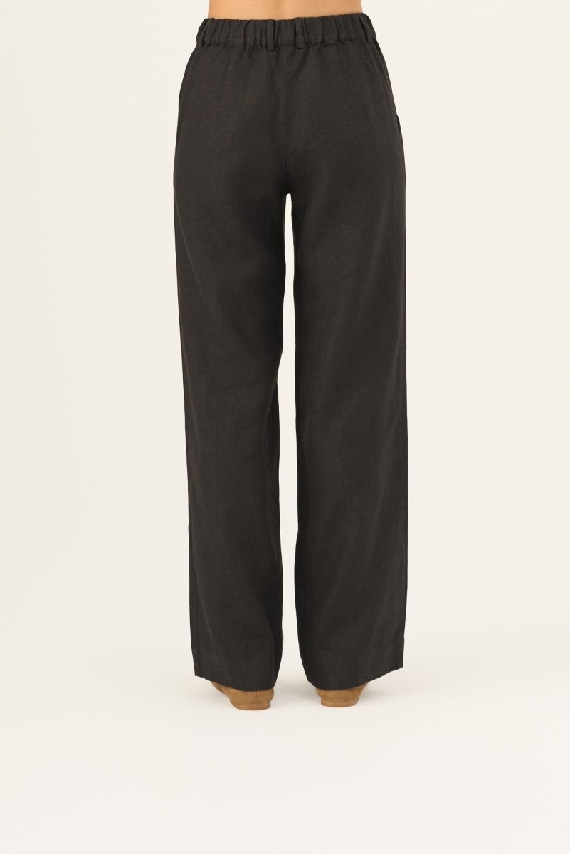 Luftige Damenhose aus 100 % Leinen in Schwarz - The Baltic Shop