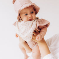 Musselin Lätzchen aus Bio Baumwolle in 4 Farben