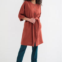 Maxi Mantel aus Leinen in 2 Farben - The Baltic Shop