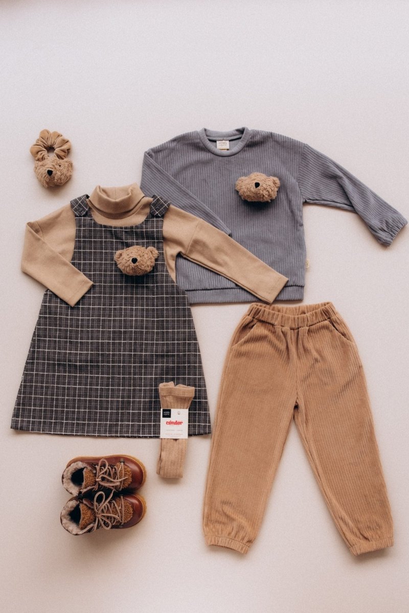 Pinafore Kleid mit Teddy - The Baltic Shop