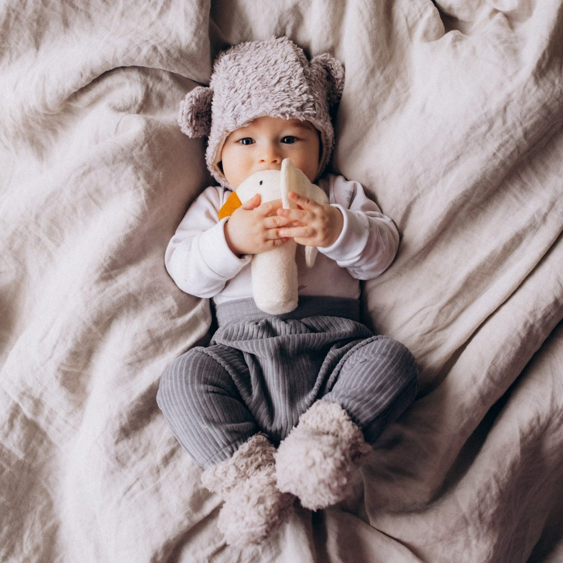 PLÜSCHMÜTZE MIT FUTTER AUS MERINOWOLLE IN 3 FARBEN - The Baltic Shop