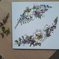 Pure White Rose Karte, gefaltete Karte - The Baltic Shop