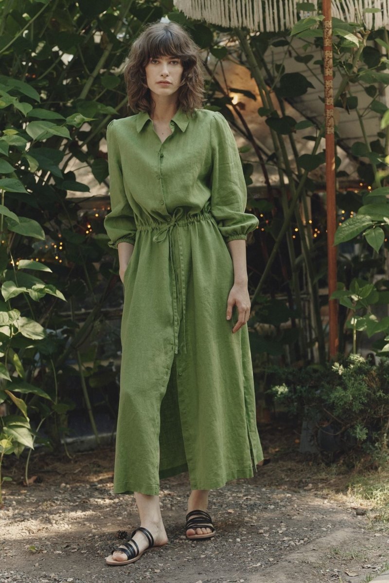 Rhapsody Kleid aus Leinen in Grün - The Baltic Shop