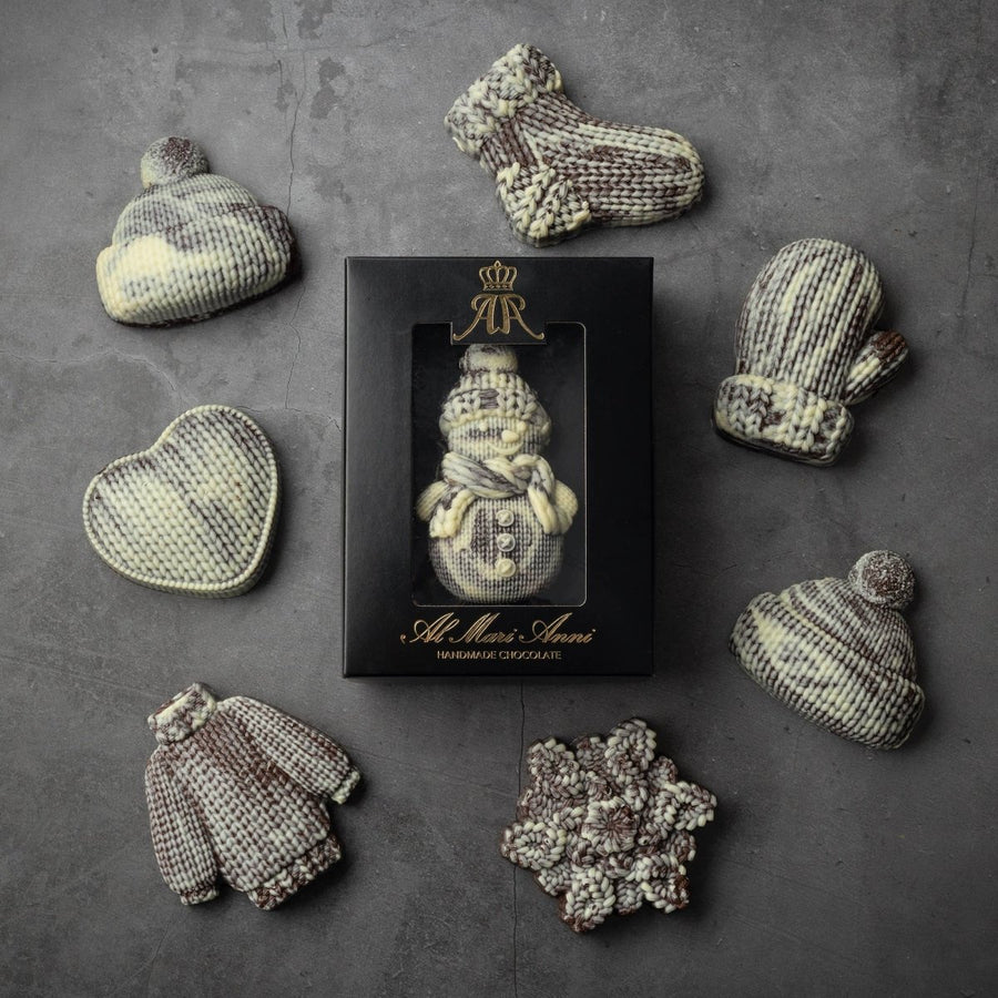 Schokoladenfigur - Gestrickter Schneemann - The Baltic Shop