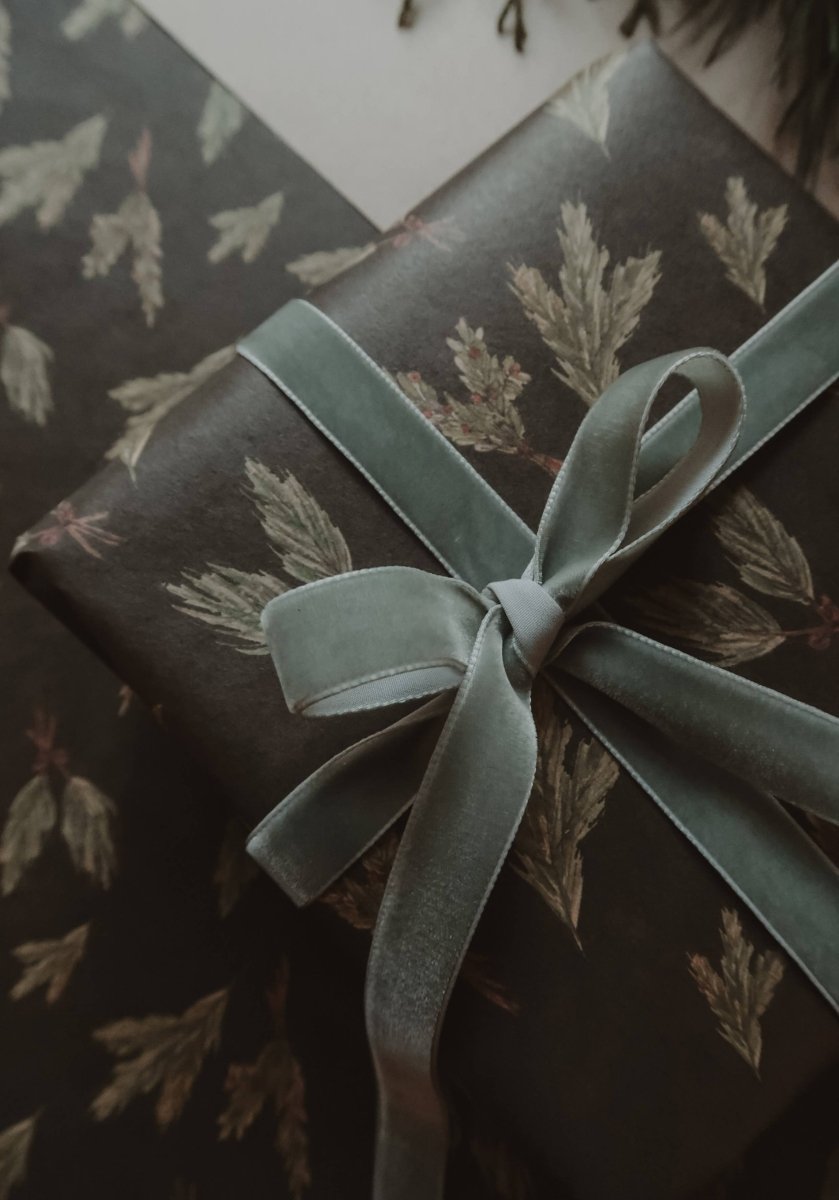 Set aus 3 Stück Kraftpapier mit grünen Zweigen - The Baltic Shop