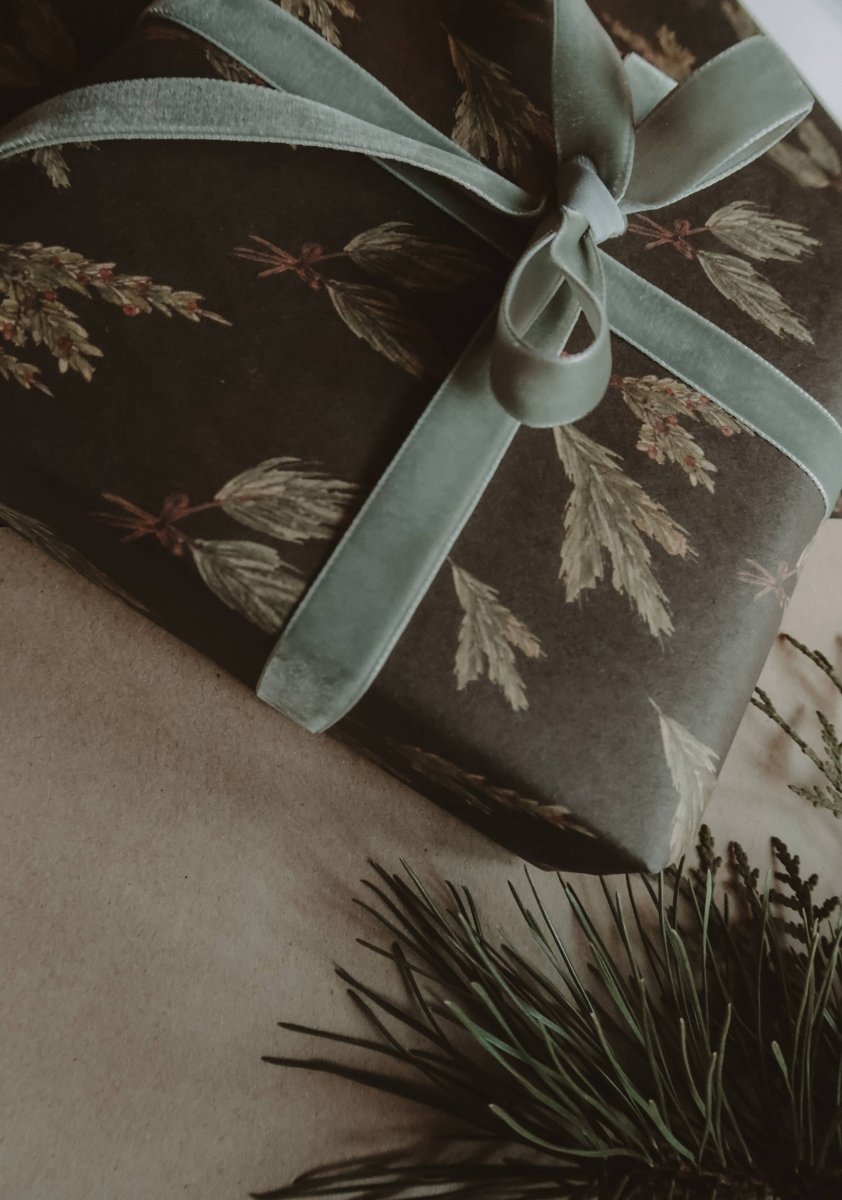 Set aus 3 Stück Kraftpapier mit grünen Zweigen - The Baltic Shop