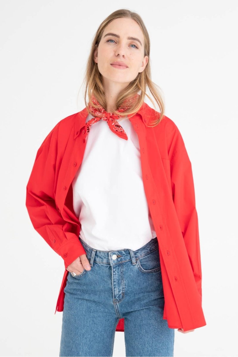 Shirt 'LONDON' - leuchtendes Korallenrot, oversized, aus Baumwolle - The Baltic Shop