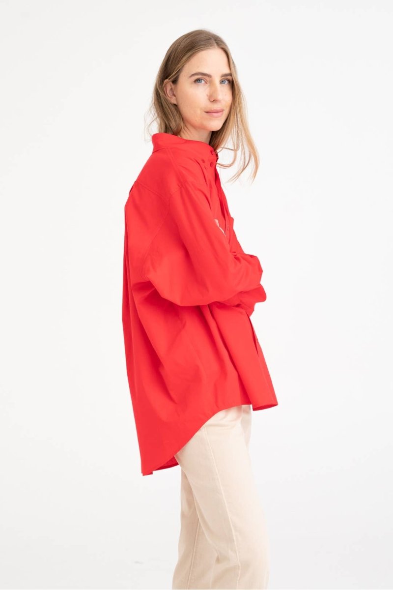 Shirt 'LONDON' - leuchtendes Korallenrot, oversized, aus Baumwolle - The Baltic Shop