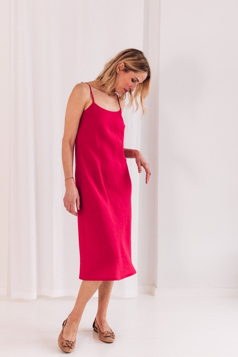 Slipkleid aus Leinen "Ruby" - The Baltic Shop