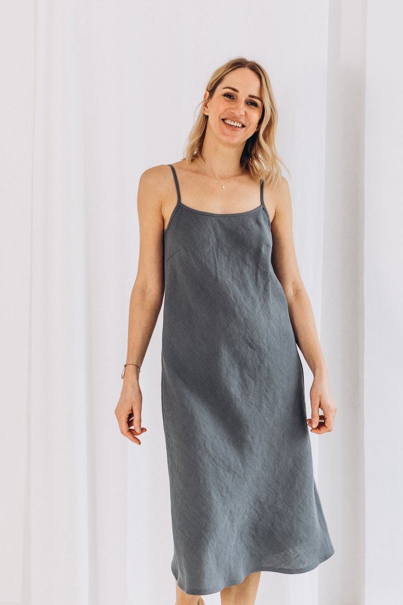 Slipkleid aus Leinen "Ruby" - The Baltic Shop