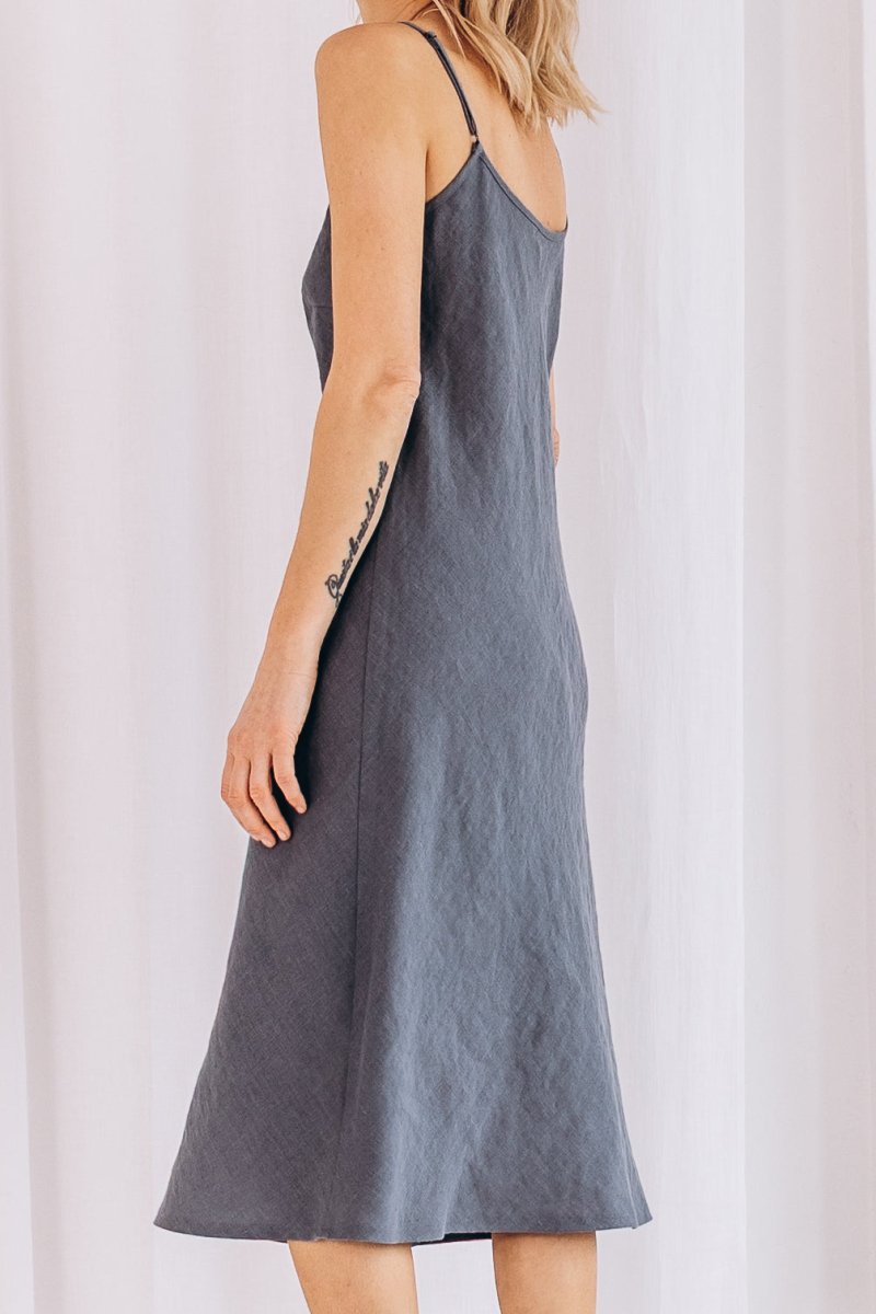 Slipkleid aus Leinen "Ruby" - The Baltic Shop