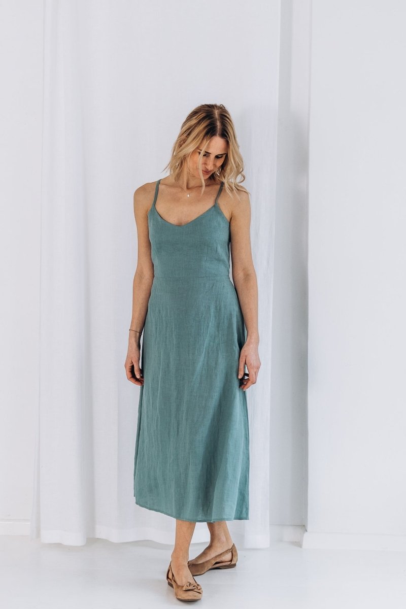 Sommerlicher Kleid aus Leinen "Liga" - The Baltic Shop