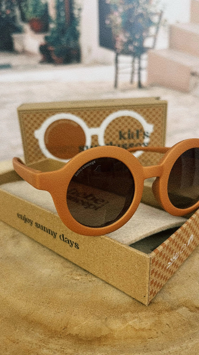 Sonnenbrille für Kinder mit UVA und UVB Schutz in 6 Farben - The Baltic Shop