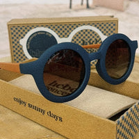 Sonnenbrille für Kinder mit UVA und UVB Schutz in 6 Farben - The Baltic Shop