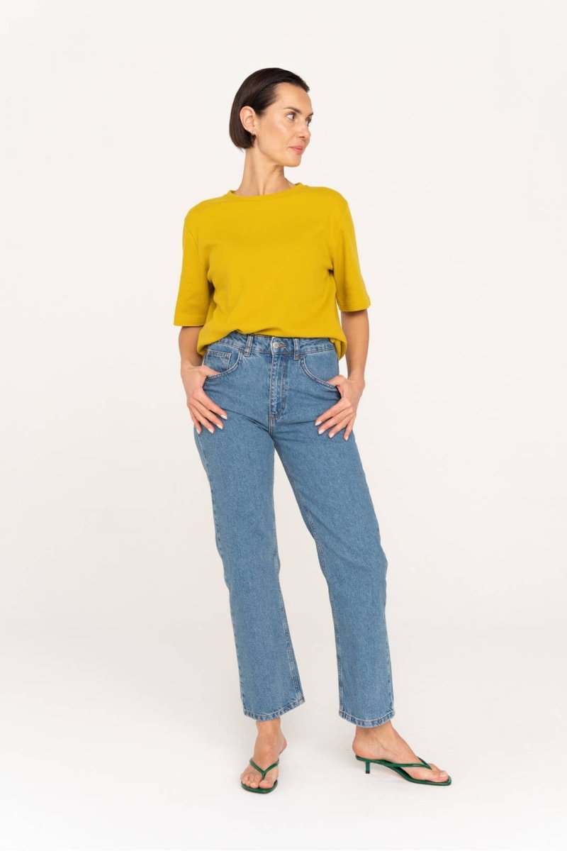 T-Shirt aus hochwertiger Baumwolle in Gelb - The Baltic Shop