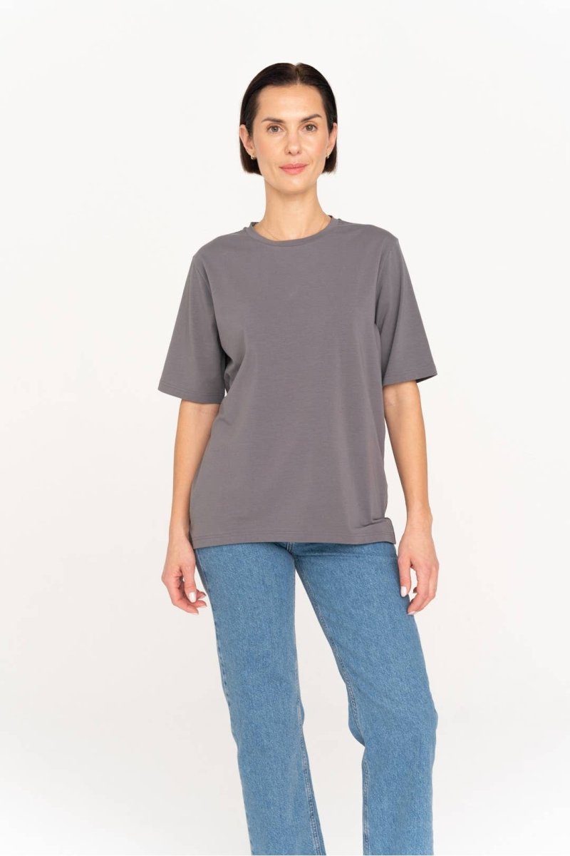 T-Shirt aus Premium - Baumwolle in Grau - The Baltic Shop