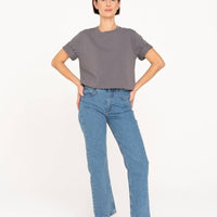 T-Shirt aus Premium - Baumwolle in Grau - The Baltic Shop