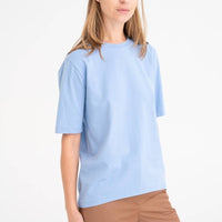 T-Shirt 'HONOLULU' | lockerer Schnitt, Farbe 'Sommerhimmel', Baumwollmischung - The Baltic Shop
