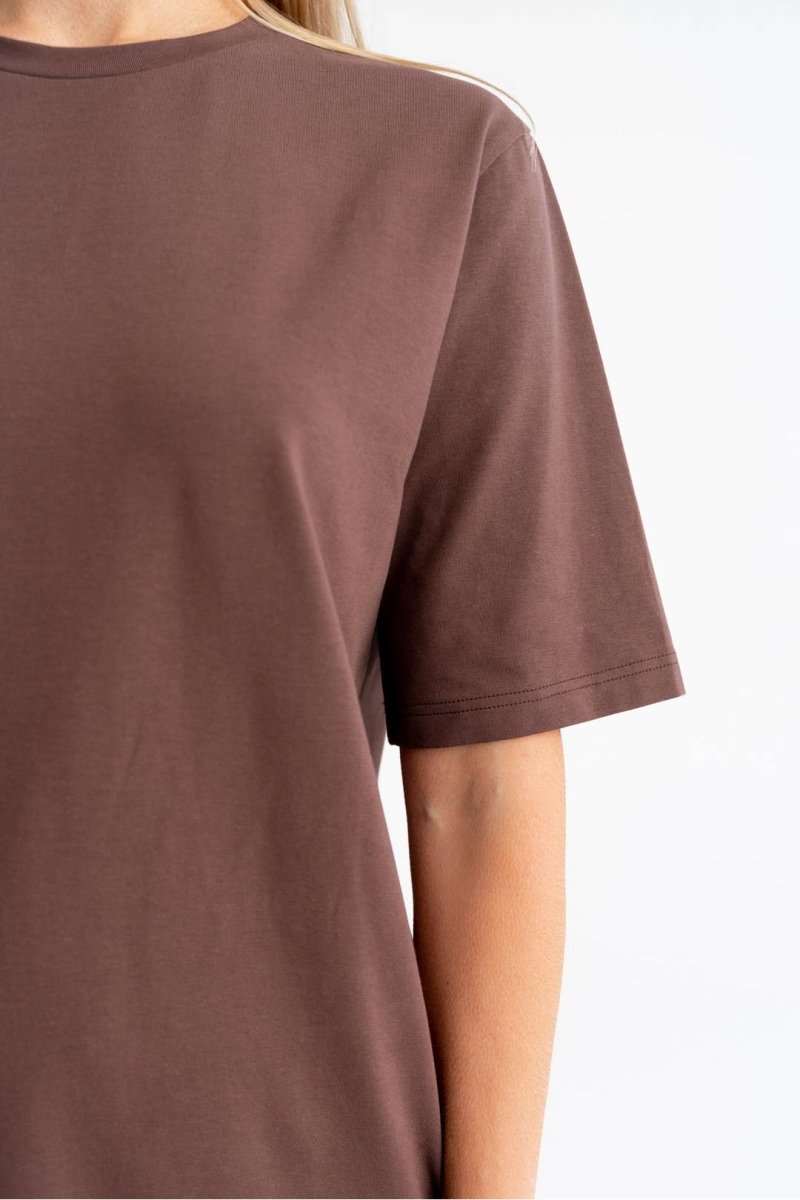 T-Shirt in Schokoladenbraun - The Baltic Shop