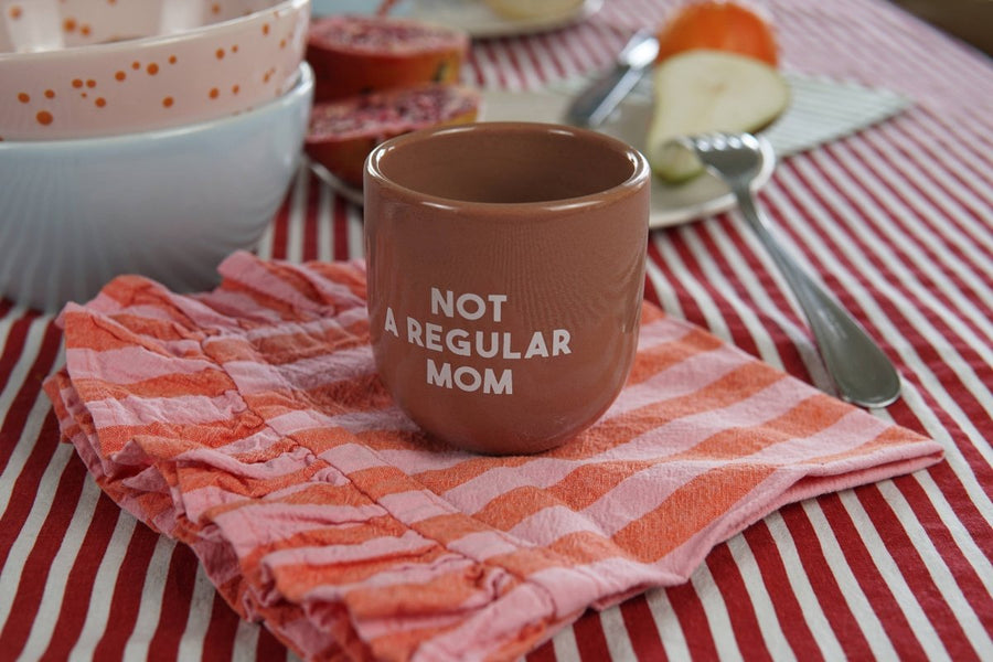 Tasse - Not a regular Mom - The Baltic Shop