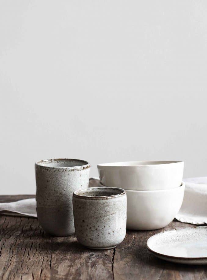 Tasse/Becher aus Steinzeug - The Baltic Shop