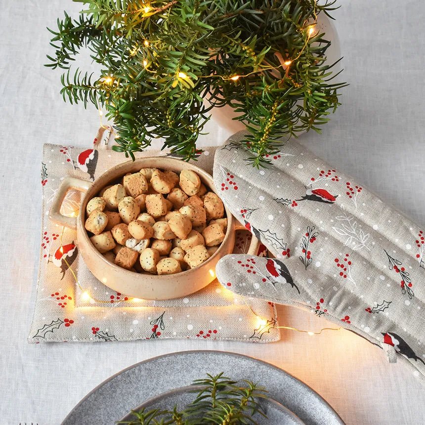 Topfuntersetzer aus Leinen mit Weihnachtlichen Motiv - The Baltic Shop