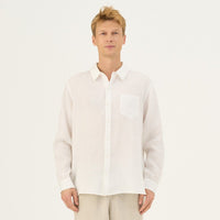 Unisex Leinenhemd in Weiß – Lockeres Hemd aus 100 % Leinen - The Baltic Shop