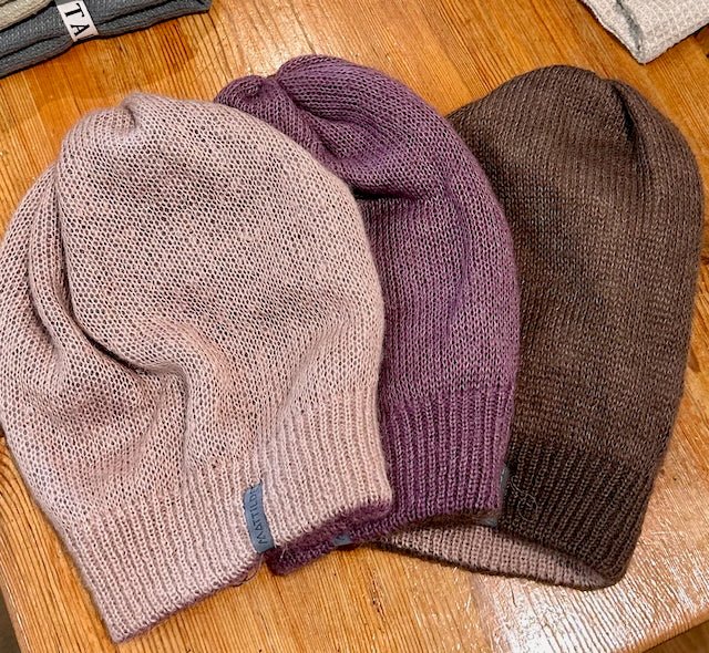 Weiche Winterhaube mit gerippten Rand - 2 Farbig - The Baltic Shop