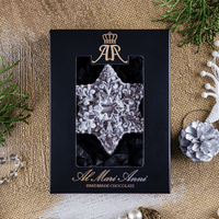 Weihnachtsfigur aus Schokolade, gestricktes Herz - The Baltic Shop