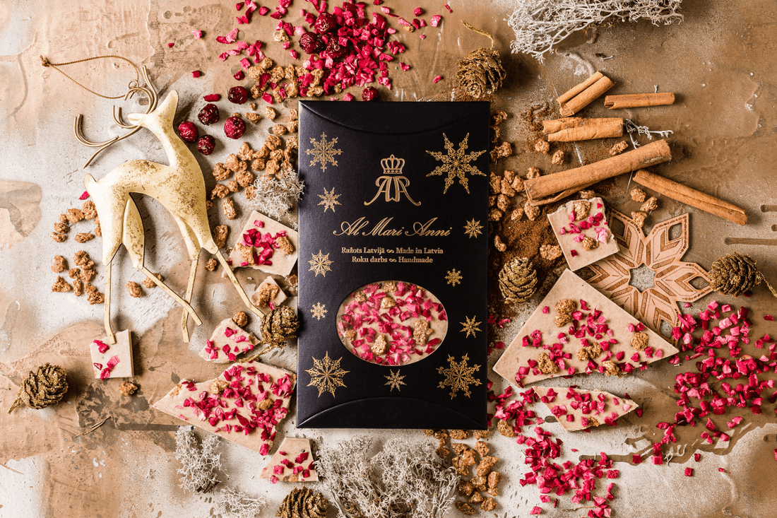 Weißer Schokoriegel mit Cranberry, Zimt und Gold Crunchy - The Baltic Shop