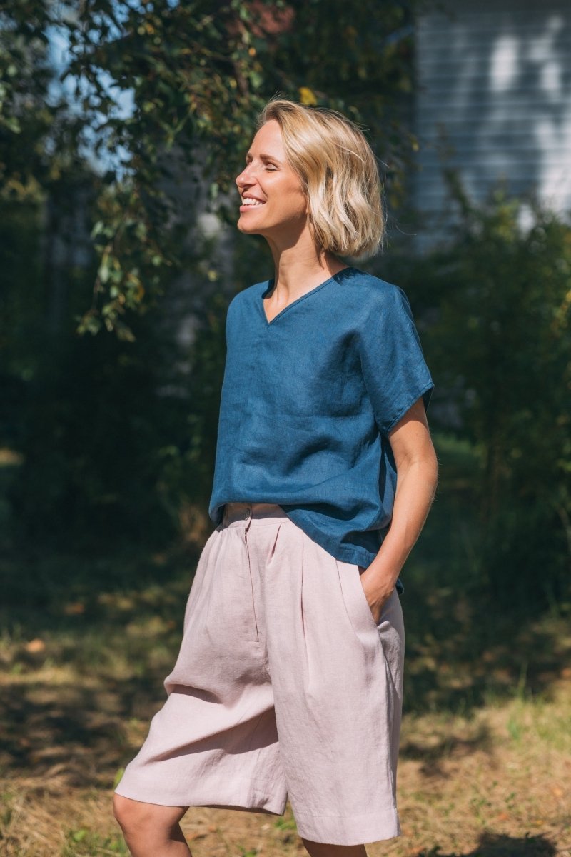 Weite Leinenshorts mit Falten - The Baltic Shop