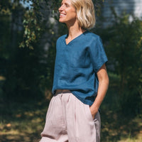 Weite Leinenshorts mit Falten - The Baltic Shop