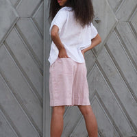 Weite Leinenshorts mit Falten - The Baltic Shop