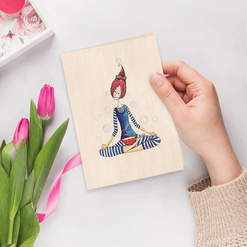 Yoga Grußkarte aus Holz - The Baltic Shop