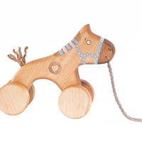 Ziehpferd in Blau aus Birkenholz - The Baltic Shop