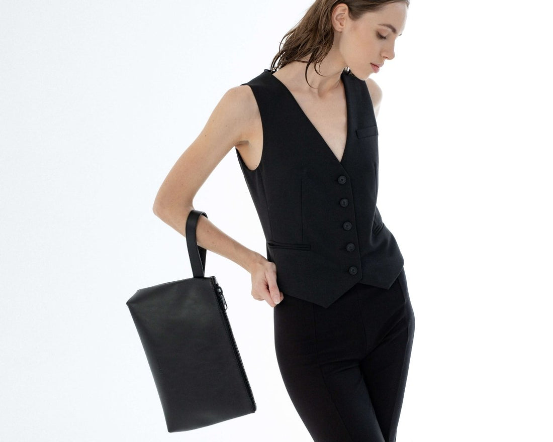 Armbandtasche aus veganem Leder - The Baltic Shop