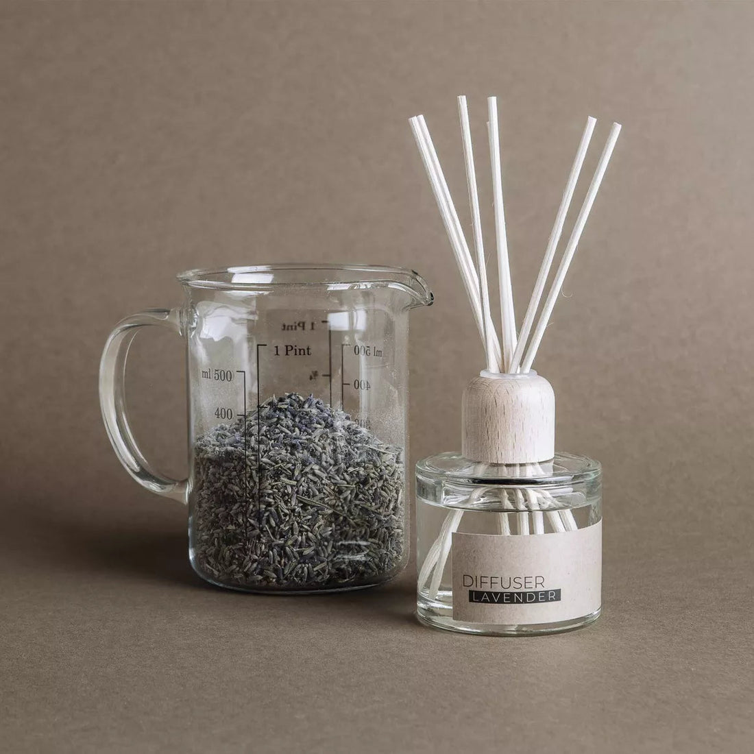 Handgegossener Diffuser-Duftstäbchen mit Lavendel Duft - The Baltic Shop